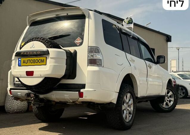 Mitsubishi Pajero 2nd hand, 2014