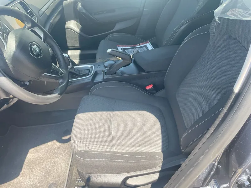 Renault Megane 2nd hand, 2023