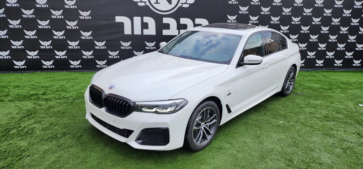 BMW 5 series nouvelle voiture, 2023, main privée