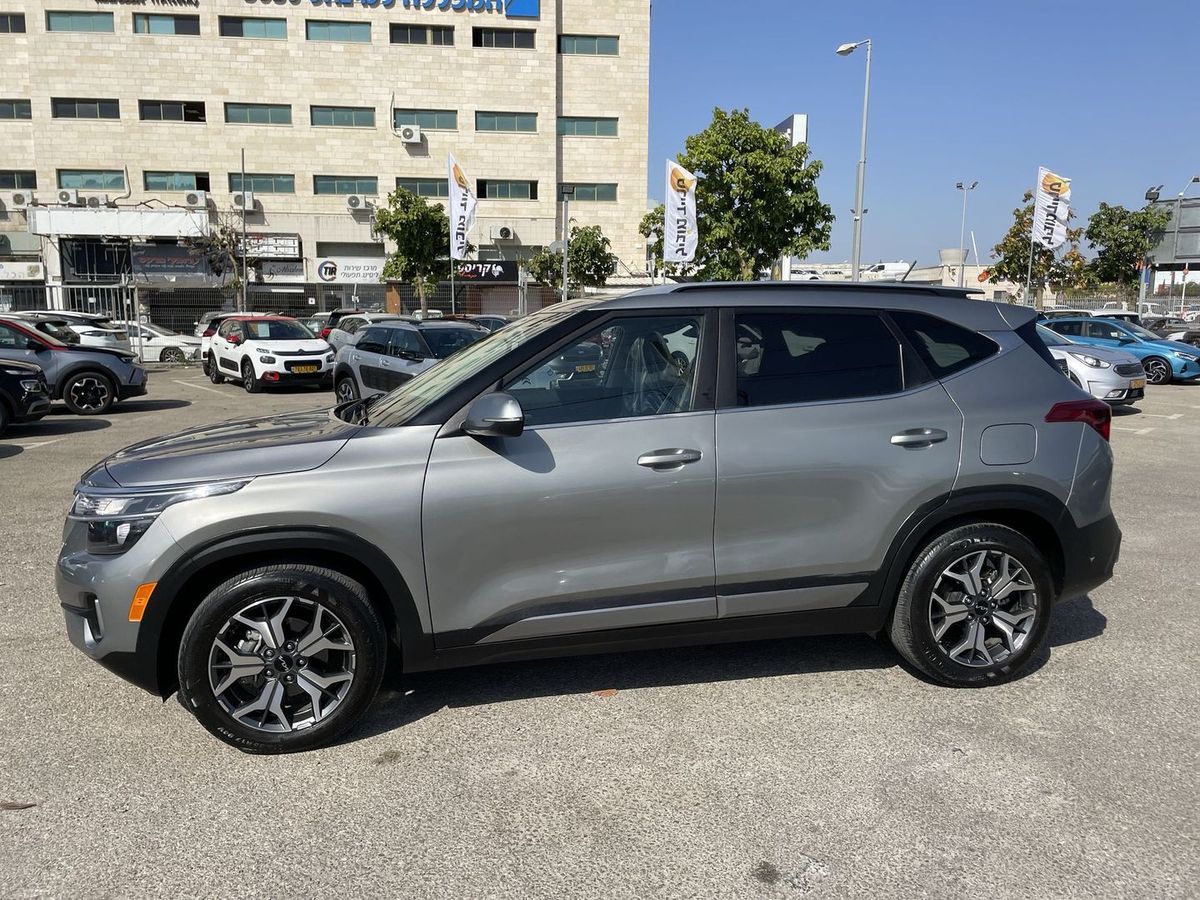 Kia Seltos 2nd hand, 2022, private hand