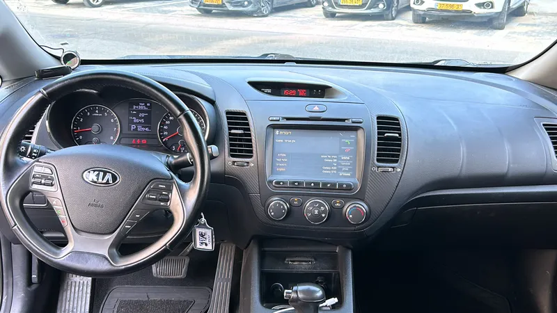 Kia Forte с пробегом, 2016, частная рука