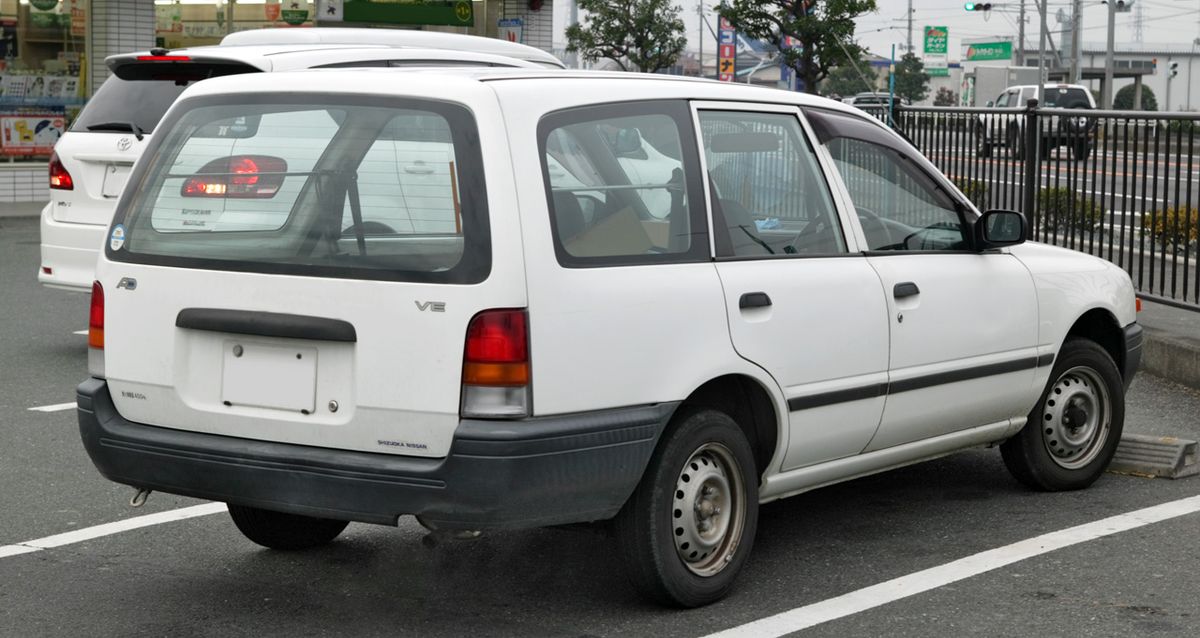 Nissan AD 1996. Carrosserie, extérieur. Break 5-portes, 1 génération, restyling