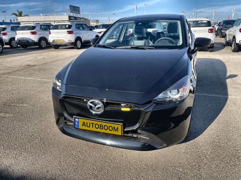 Mazda 2 nouvelle voiture, 2025