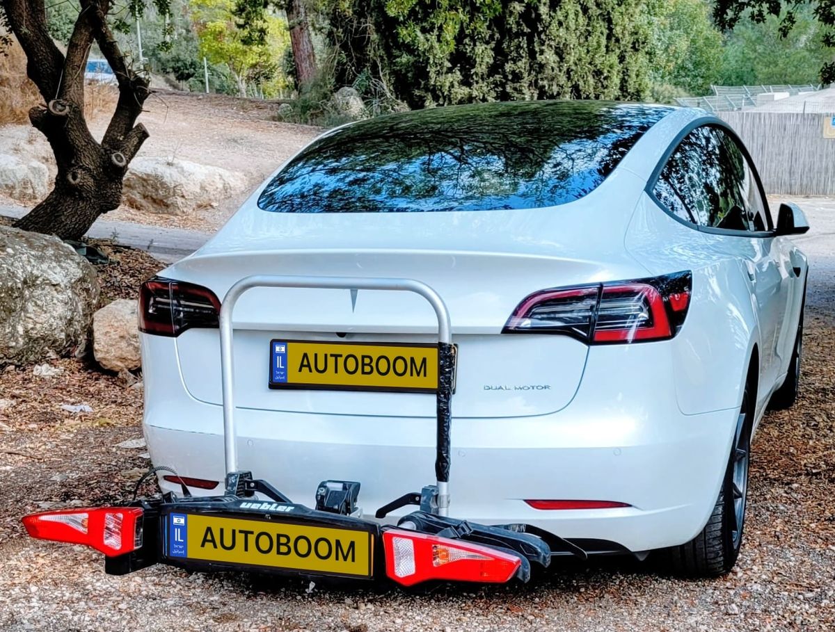Tesla Model 3 2nd hand, 2021, private