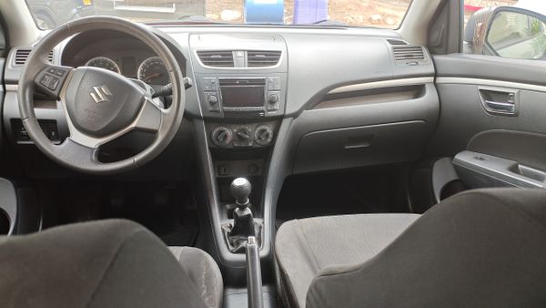 Suzuki Swift 2ème main, 2012, main privée