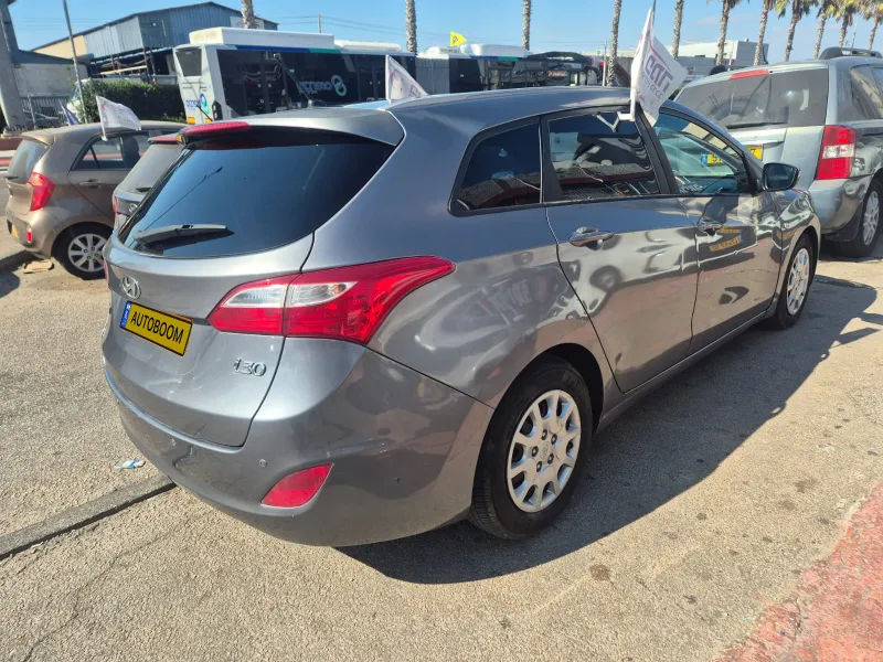 Hyundai i30 2nd hand, 2013