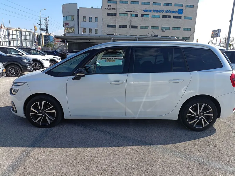 Citroen C4 SpaceTourer 2nd hand, 2021