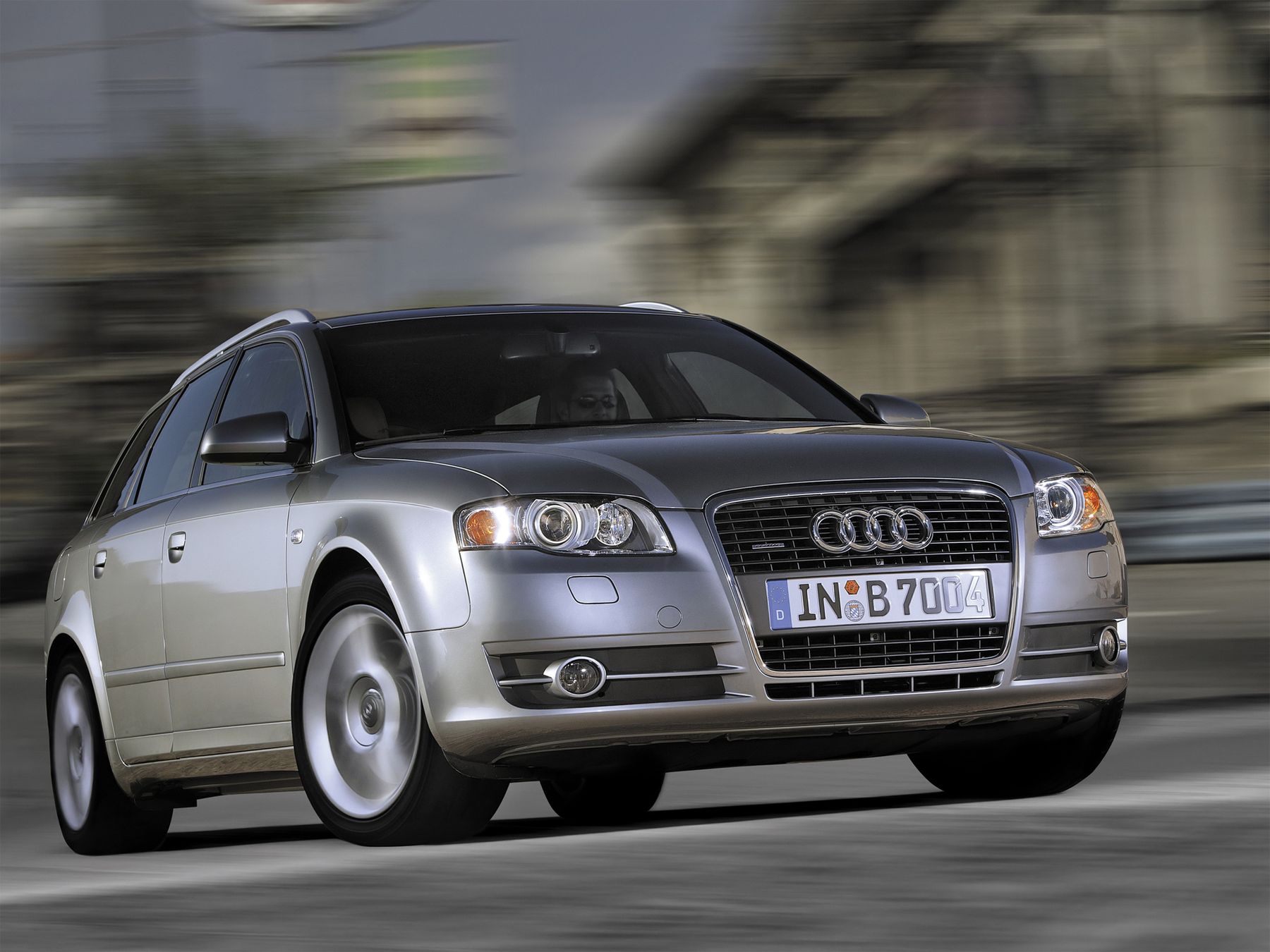 Audi A4 estate 5-door 2.0 CVT gasoline 220 hp fwd type of drive 3 generation (20