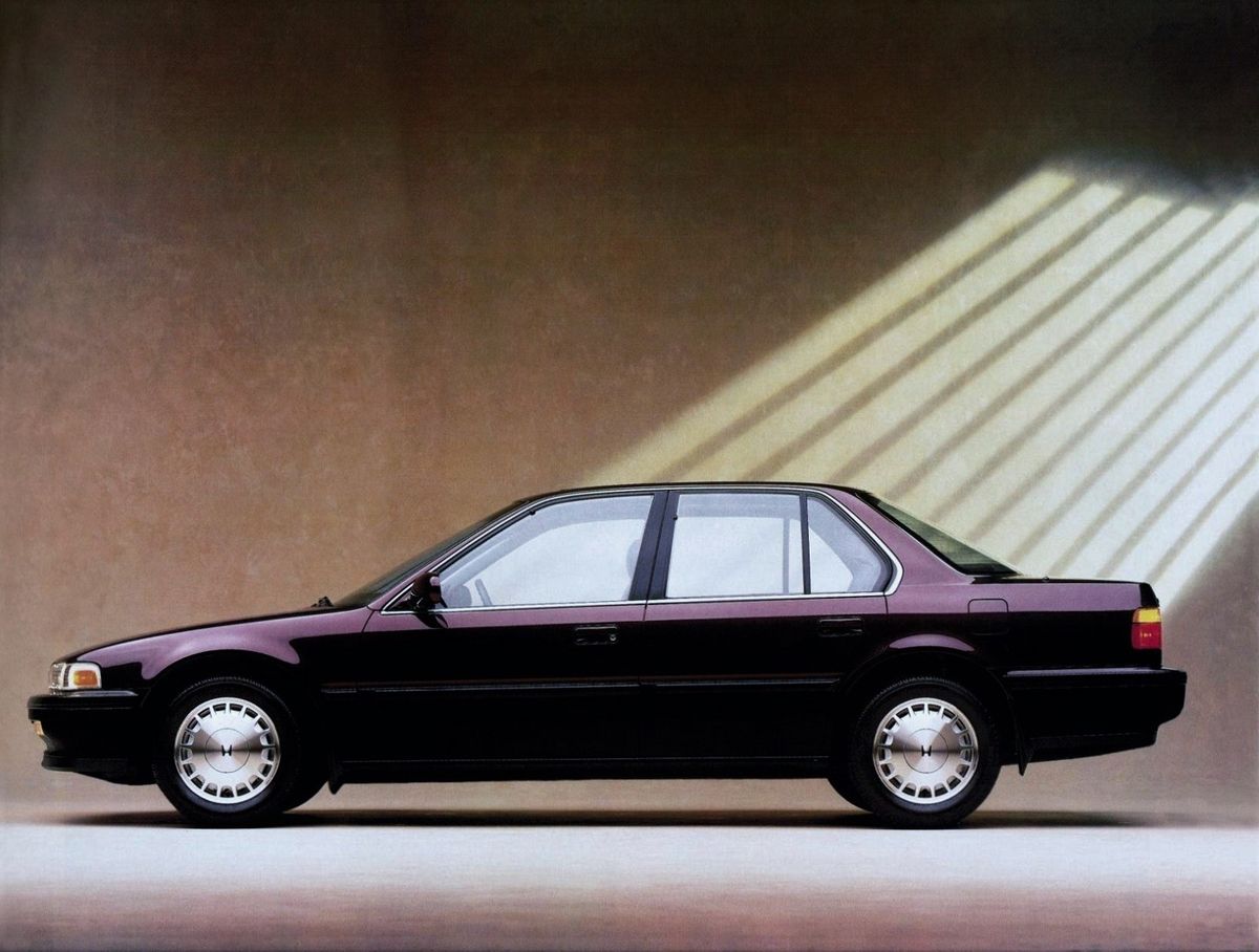 Honda Accord (USA) 1990. Carrosserie, extérieur. Berline, 4 génération