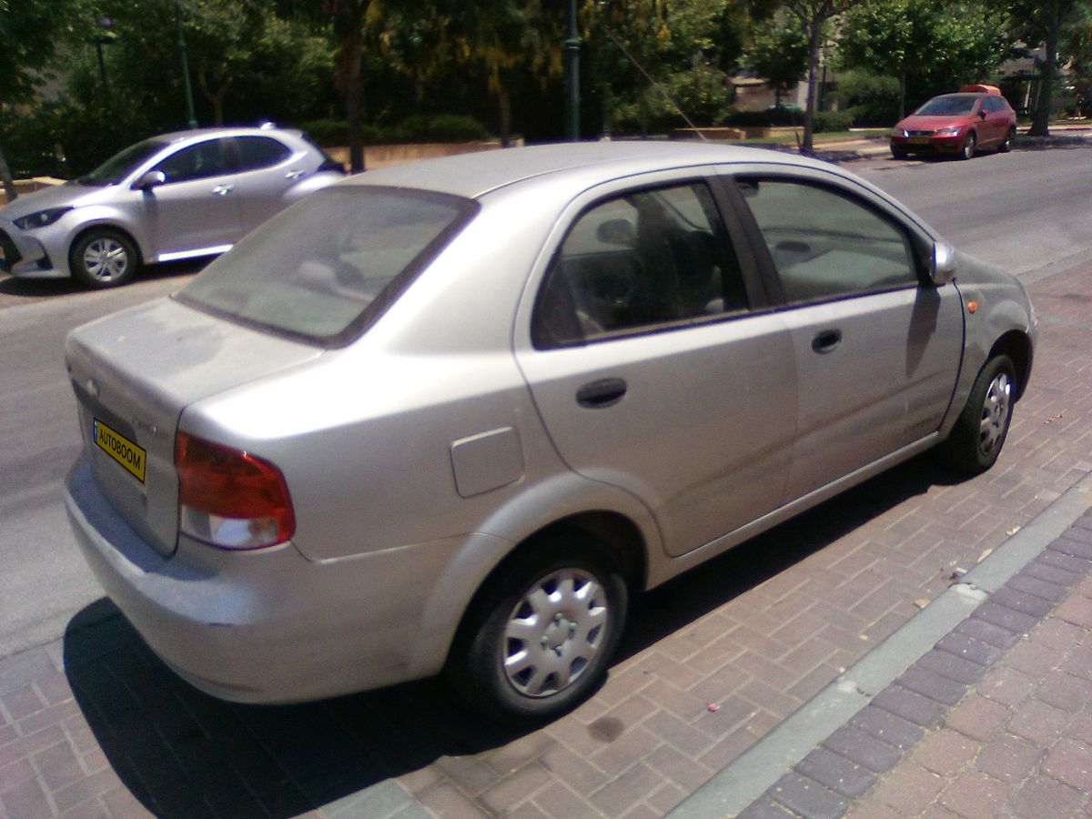 Chevrolet Aveo с пробегом, 2006, частная рука