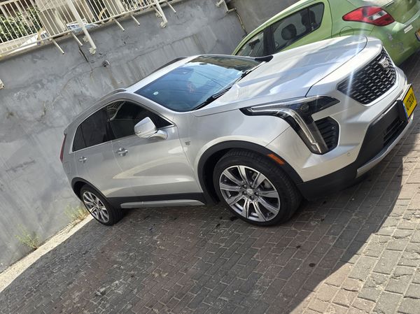 Cadillac XT4 2nd hand, 2020, private hand