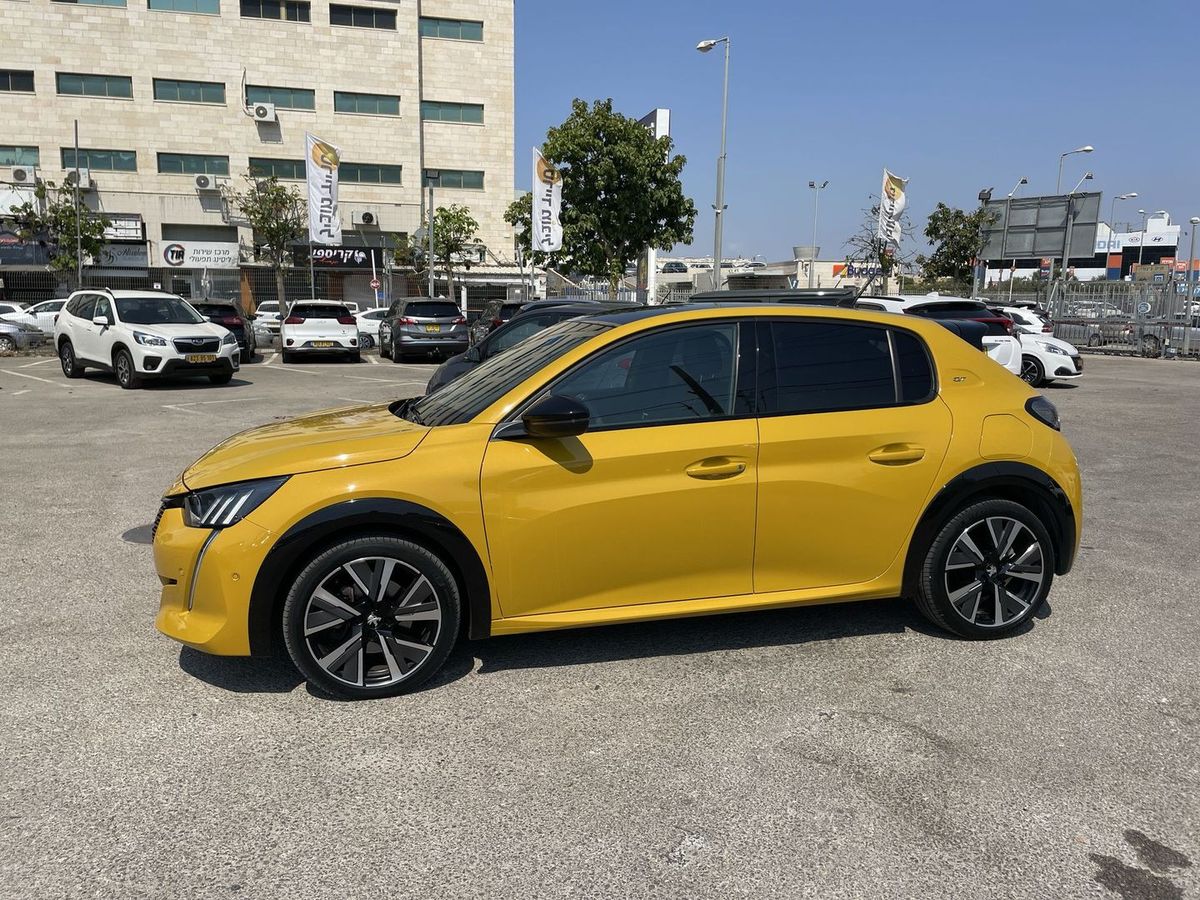 Peugeot 208 2ème main, 2022, main privée