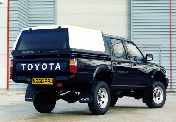Toyota Hilux 1988. Carrosserie, extérieur. 2 pick-up, 5 génération
