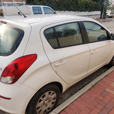 Hyundai i20 2ème main, 2013, main privée
