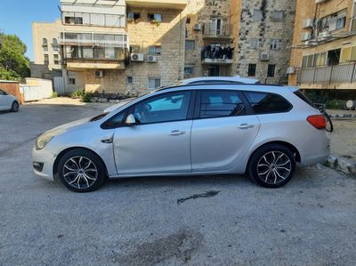 Opel Astra 2nd hand, 2014, private hand