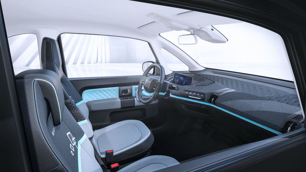 Baojun E300 Plus 2022. Siéges avants. Mini 3-portes, 1 génération