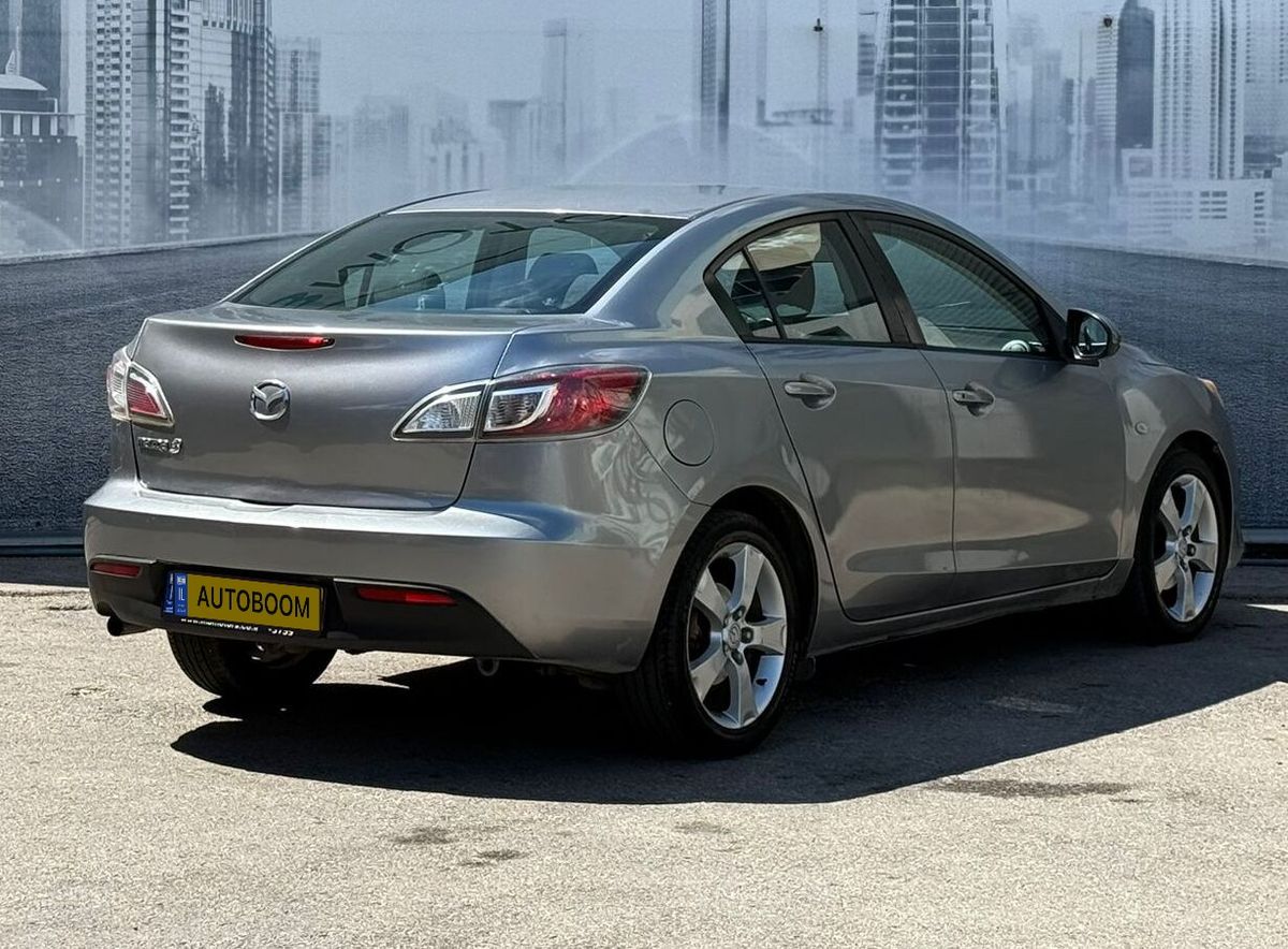 Mazda 3 2nd hand, 2010, private