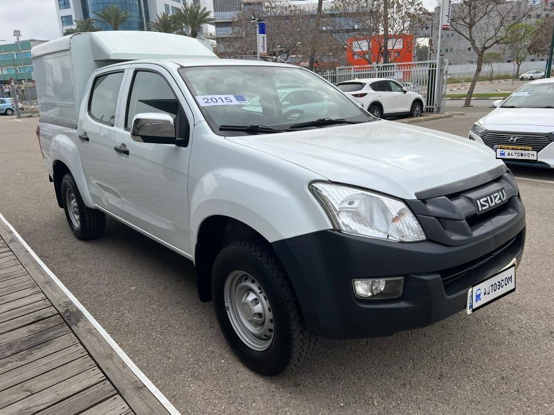Isuzu D-Max 2nd hand, 2015