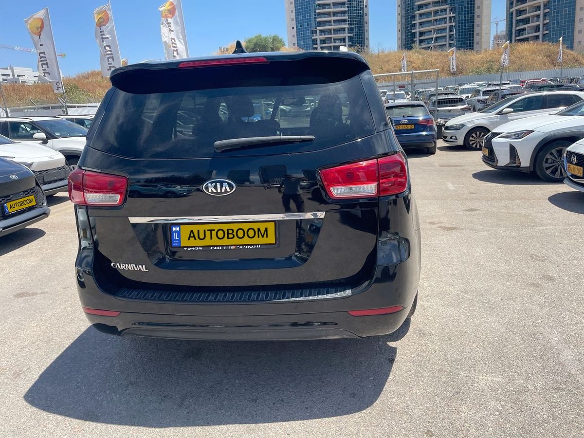 Kia Carnival с пробегом, 2018