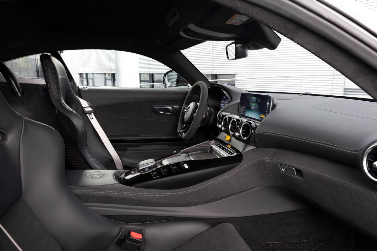 Mercedes AMG GT 2017. Siéges avants. Coupé, 1 génération, restyling