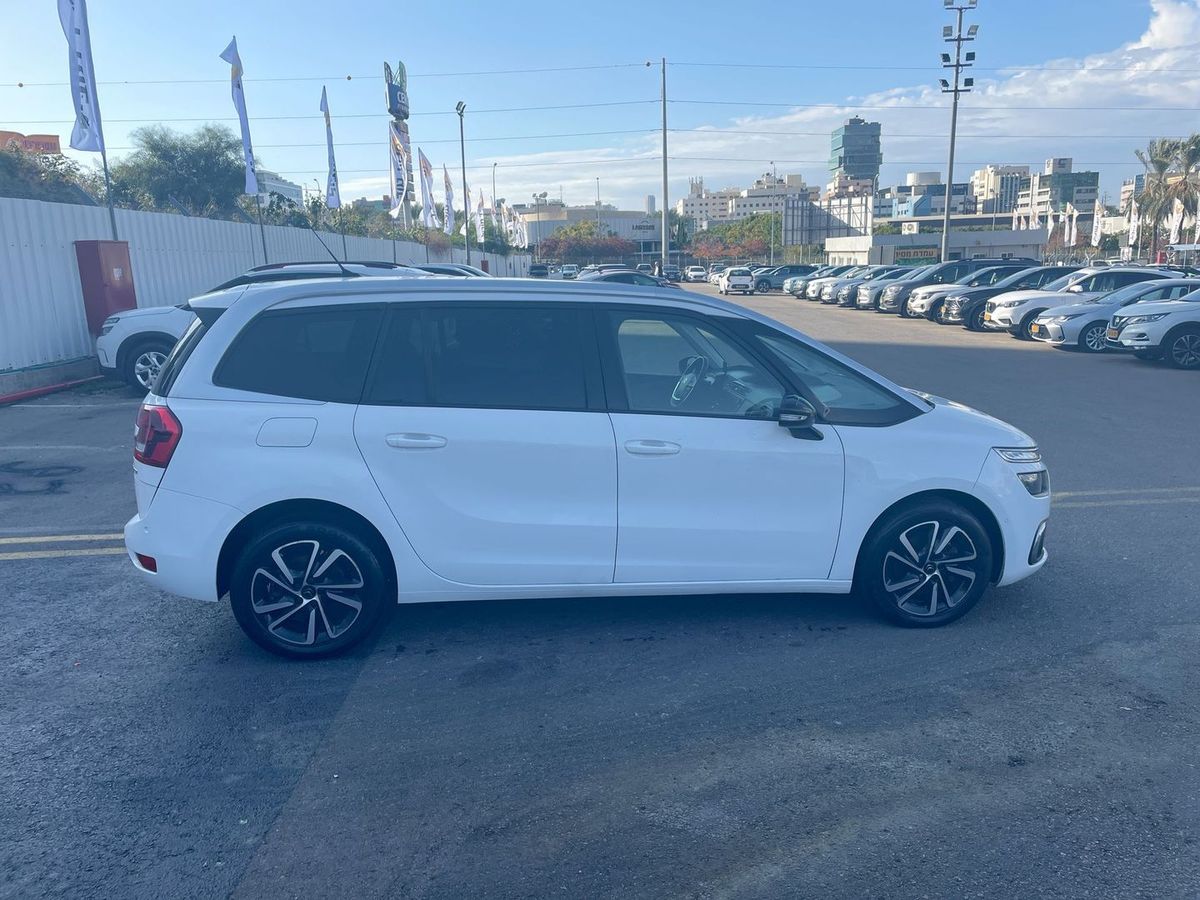 Citroen C4 SpaceTourer с пробегом, 2021