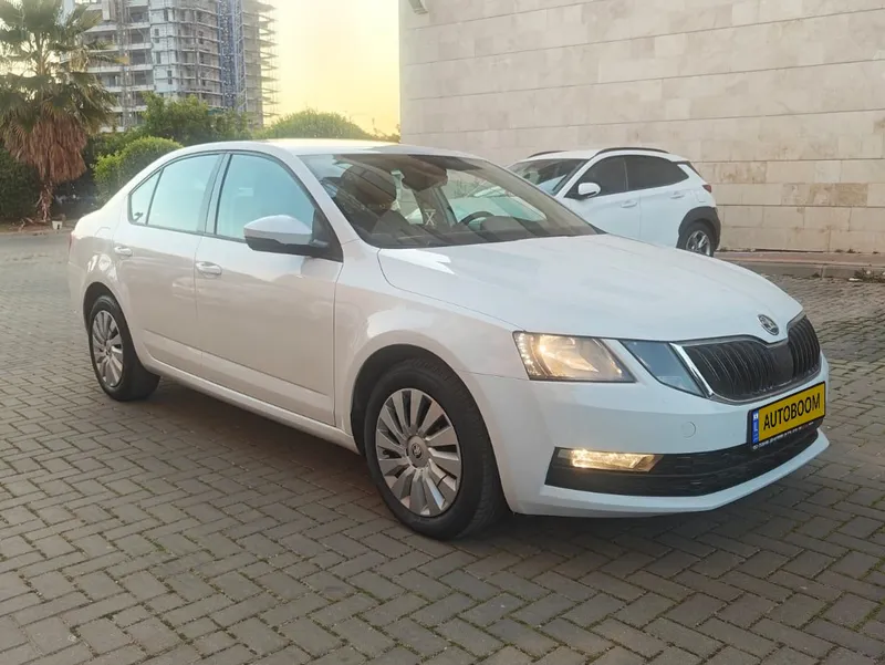 Škoda Octavia 2ème main, 2018