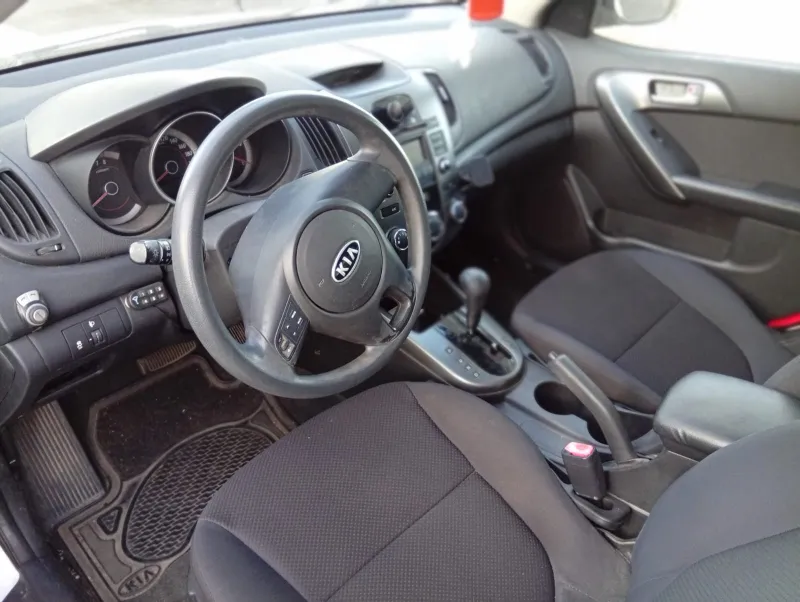 Kia Forte 2nd hand, 2010, private hand