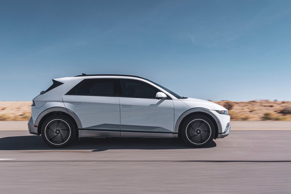 Hyundai IONIQ 5 2024. Кузов. Хэтчбек 5 дв., 1 поколение, рестайлинг
