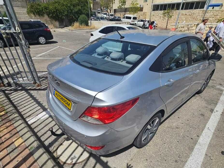 Hyundai i25 2nd hand, 2015, private hand