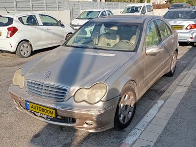 مرسيدس C-Class مستعمل, 2005, مالك خاص