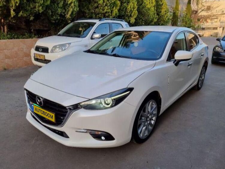 Mazda 3 2nd hand, 2017, private hand