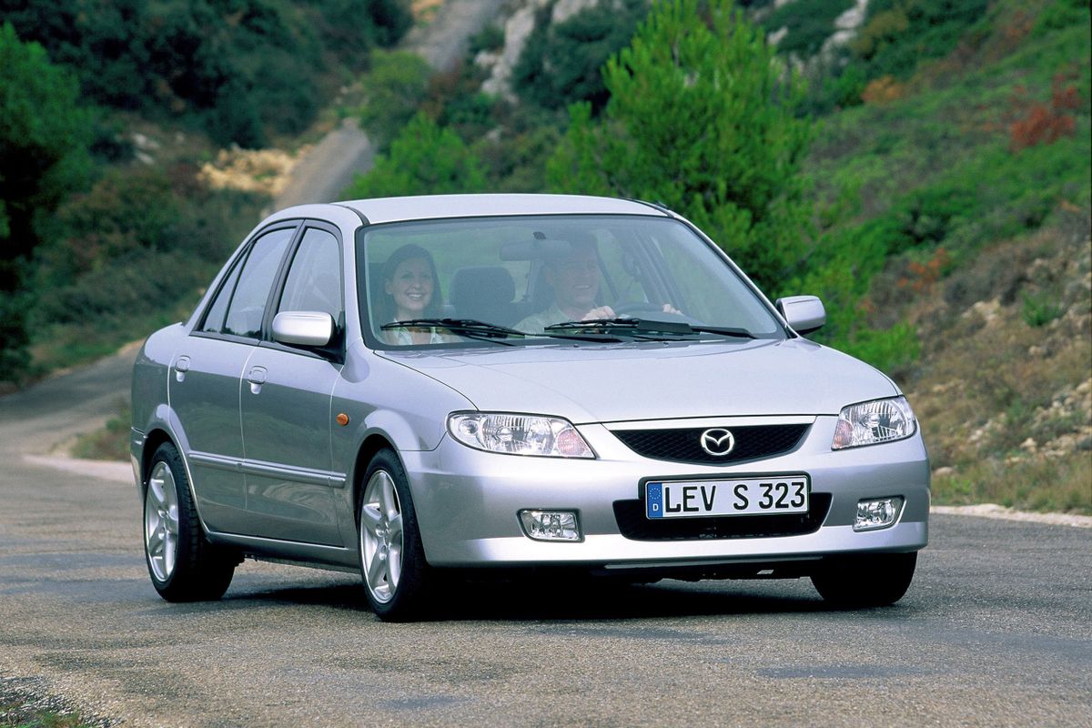 Mazda 323 Lantis 2000. Front seats. Sedan, 6 generation, restyling