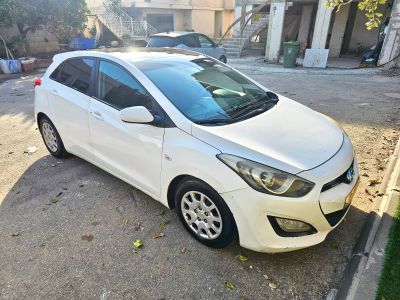 Hyundai i30 2ème main, 2014