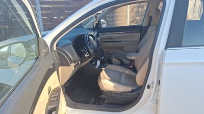Mitsubishi Outlander 2ème main, 2016, main privée