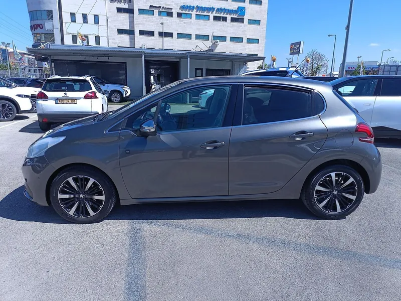 Peugeot 208 2ème main, 2019, main privée