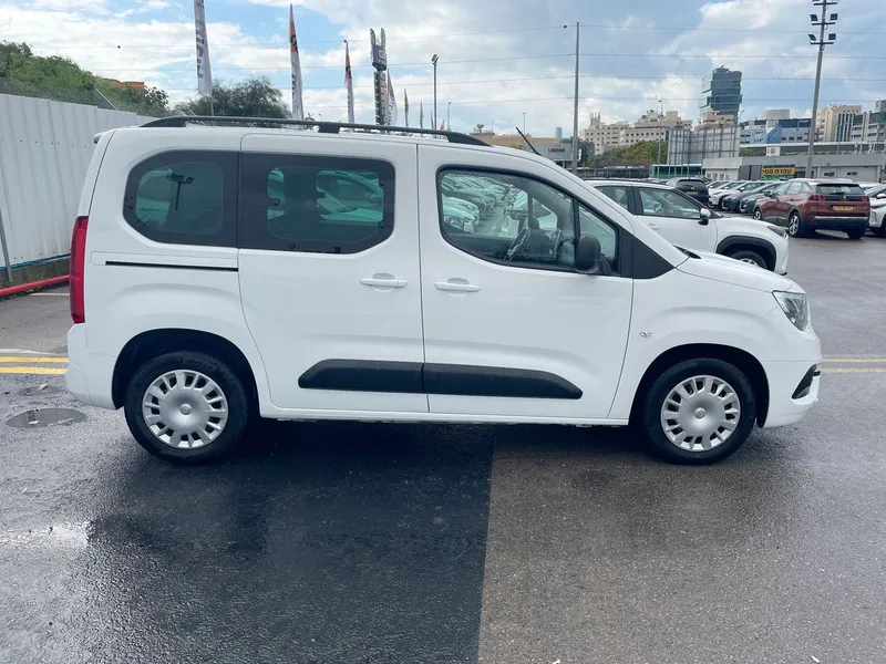 Opel Combo с пробегом, 2022, частная рука