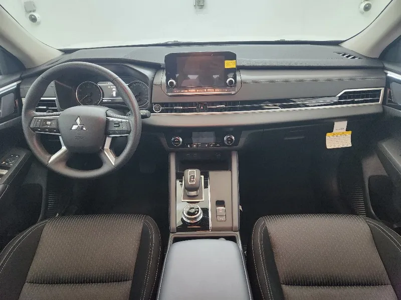 Mitsubishi Outlander nouvelle voiture, 2024