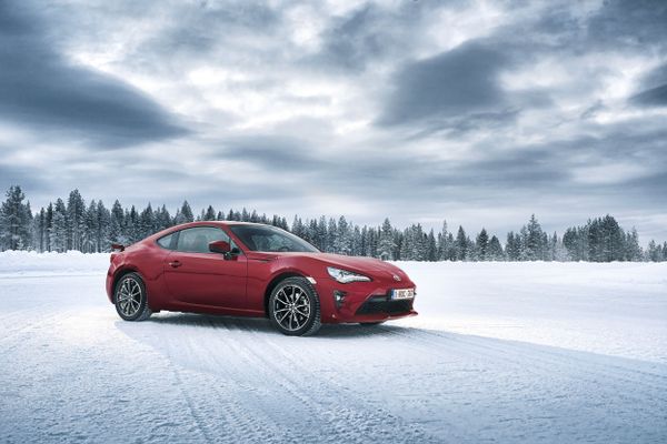 Тойота GT86 2016. Кузов, экстерьер. Купе, 1 поколение, рестайлинг