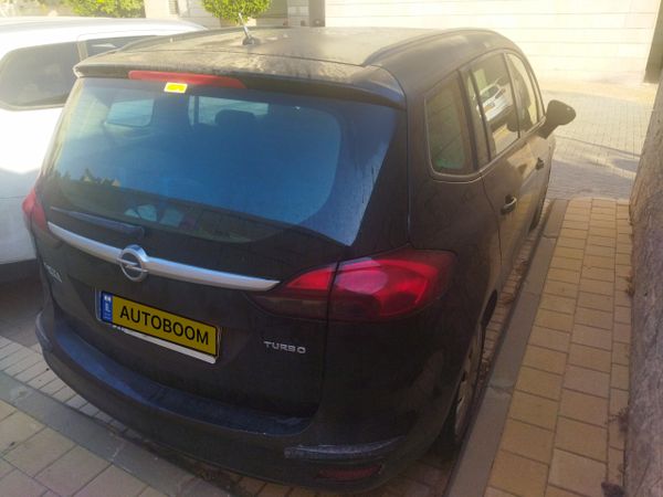 Opel Zafira 2nd hand, 2015, private hand