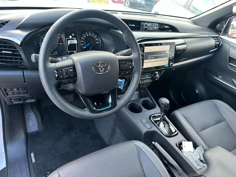 Toyota Hilux nouvelle voiture, 2024, main privée