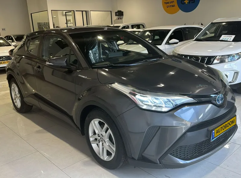 טויוטה C-HR יד 2 רכב, 2021