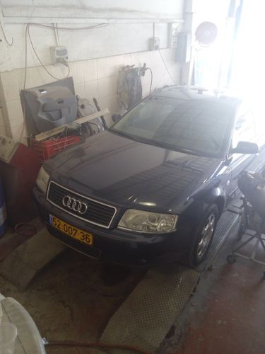 Garage Galkor. صورة 3