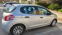 Peugeot 208 2nd hand, 2014, private