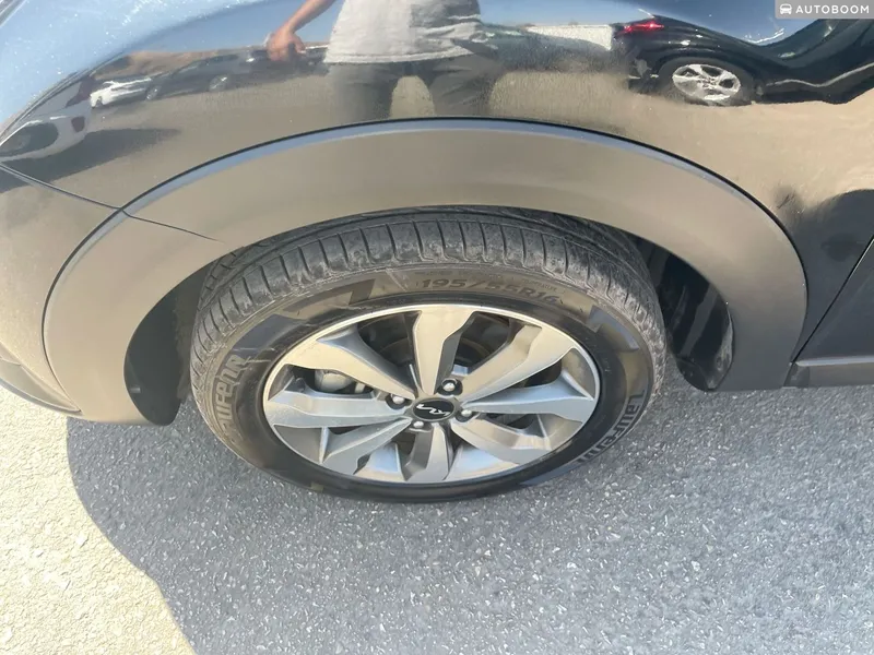 Kia Stonic 2nd hand, 2023