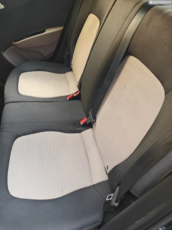 Hyundai i10 2nd hand, 2016, private