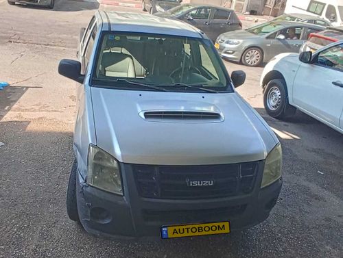 Isuzu D-Max 2nd hand, 2008