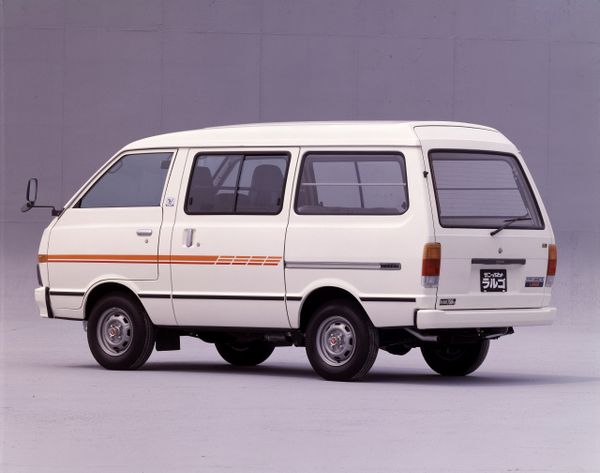 Nissan Largo 1982. Bodywork, Exterior. Minivan, 1 generation