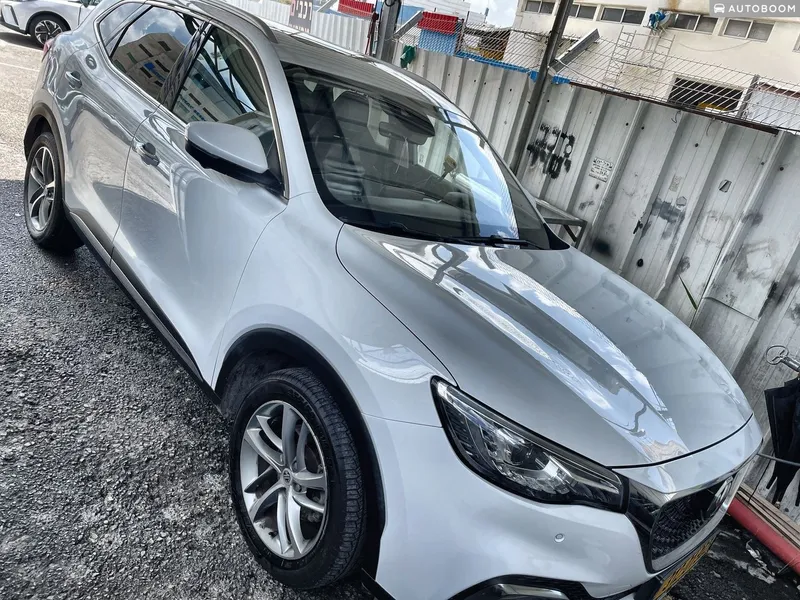 MG EHS יד 2 רכב, 2022, פרטי