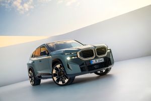 БМВ XM 2022. Кузов, экстерьер. Внедорожник 5 дв., 1 поколение
