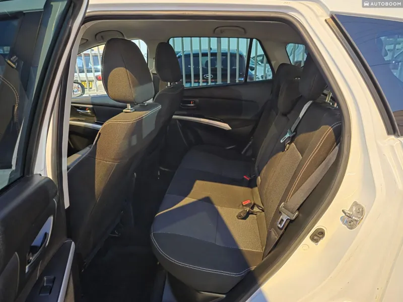 סוזוקי SX4 יד 2 רכב, 2015, פרטי